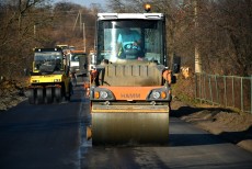 Триває ремонт ділянки дороги Нові Санжари - Нехвороща